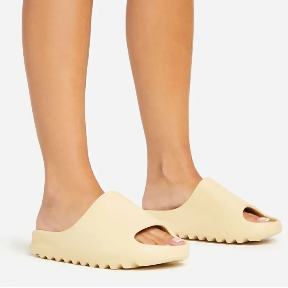 EGO SHOES PLAYOFF FLAT SLIDER SANDAL IN IVORY RUBBER